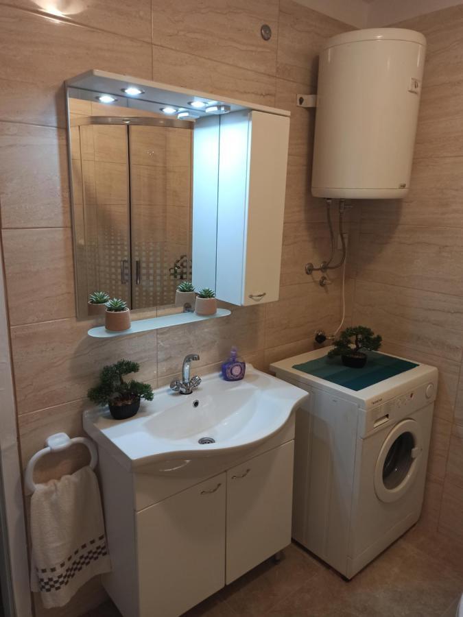 Atrium Apartment Orebic Luaran gambar